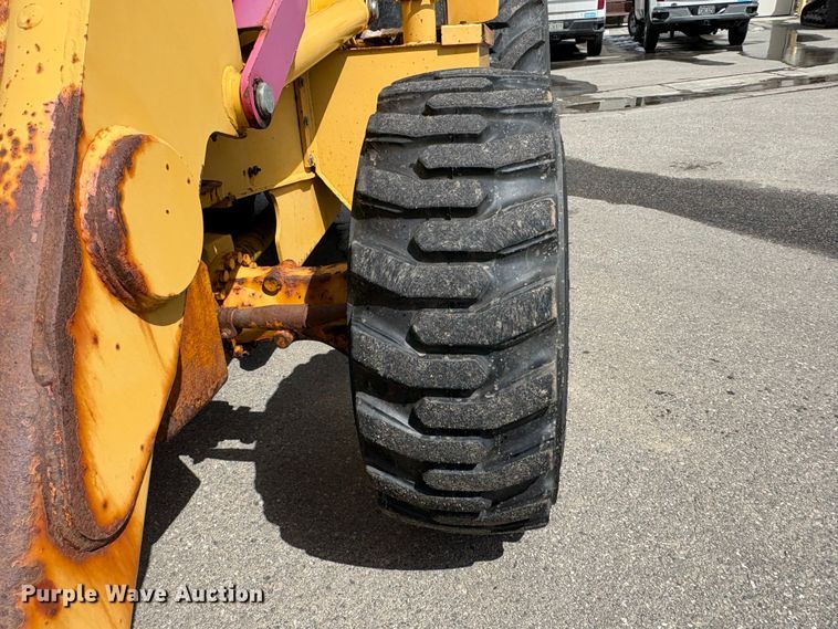 image for item EU8647 1996 John Deere 310D backhoe