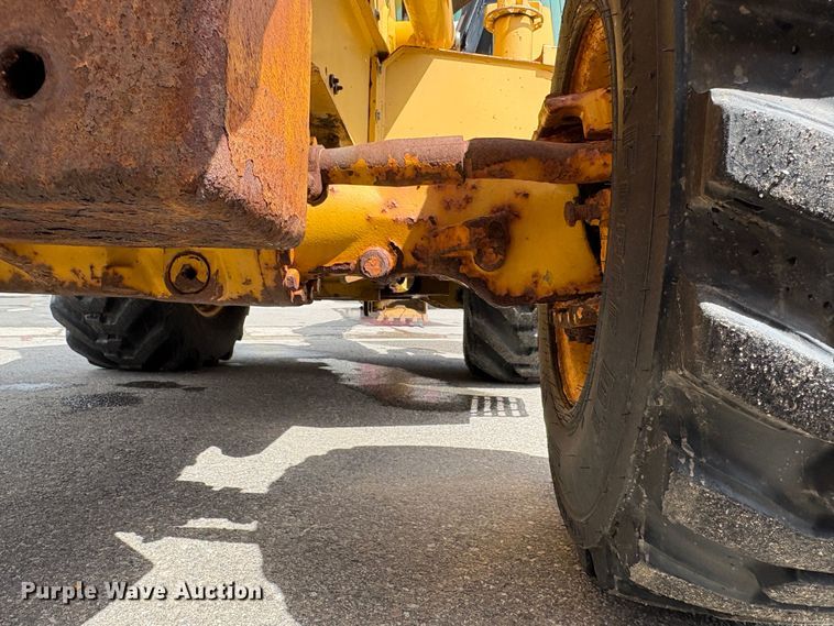 image for item EU8647 1996 John Deere 310D backhoe