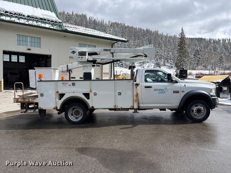 image for item EU8648 2012 Dodge 5500 bucket truck