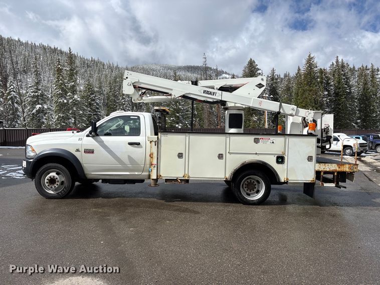 image for item EU8648 2012 Dodge 5500 bucket truck