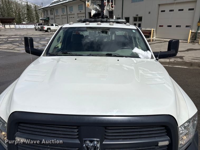 image for item EU8648 2012 Dodge 5500 bucket truck