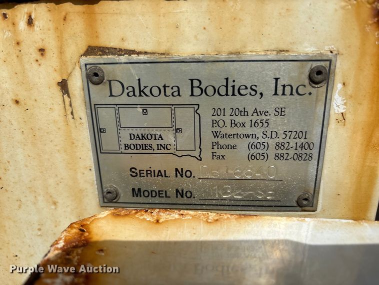 image for item EU8648 2012 Dodge 5500 bucket truck