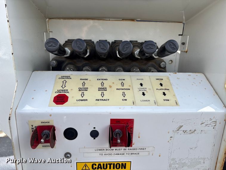 image for item EU8648 2012 Dodge 5500 bucket truck