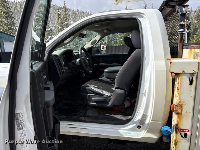 image for item EU8648 2012 Dodge 5500 bucket truck