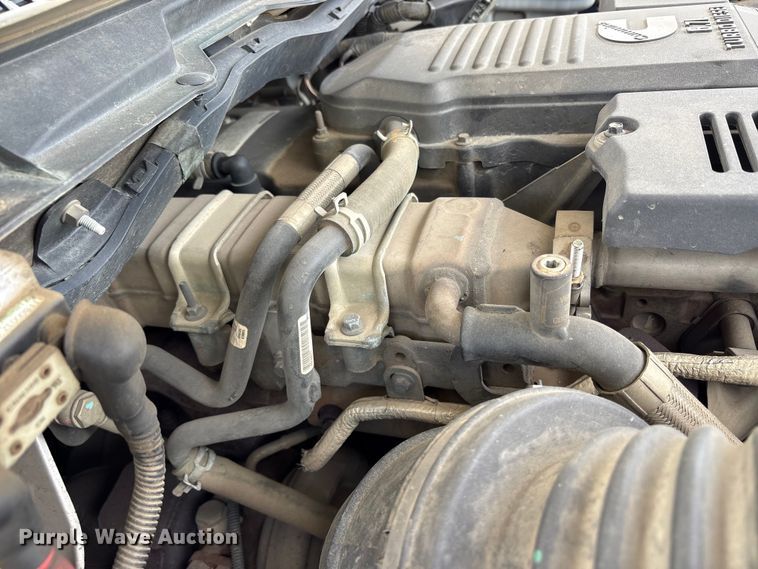 image for item EU8648 2012 Dodge 5500 bucket truck