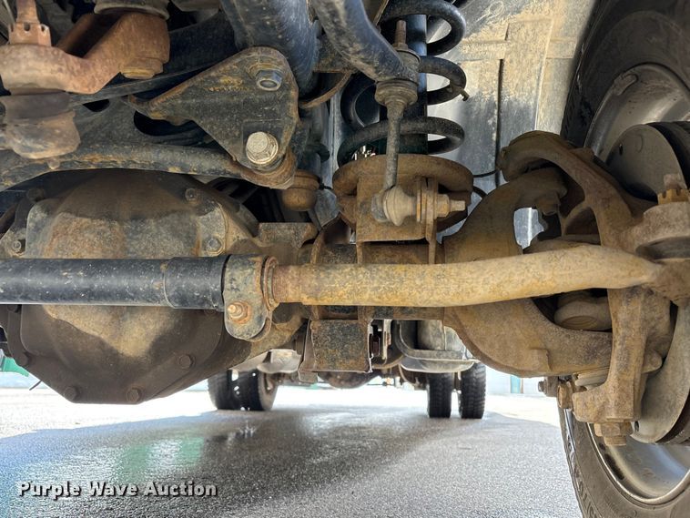 image for item EU8648 2012 Dodge 5500 bucket truck