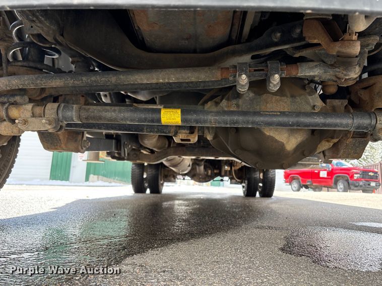 image for item EU8648 2012 Dodge 5500 bucket truck