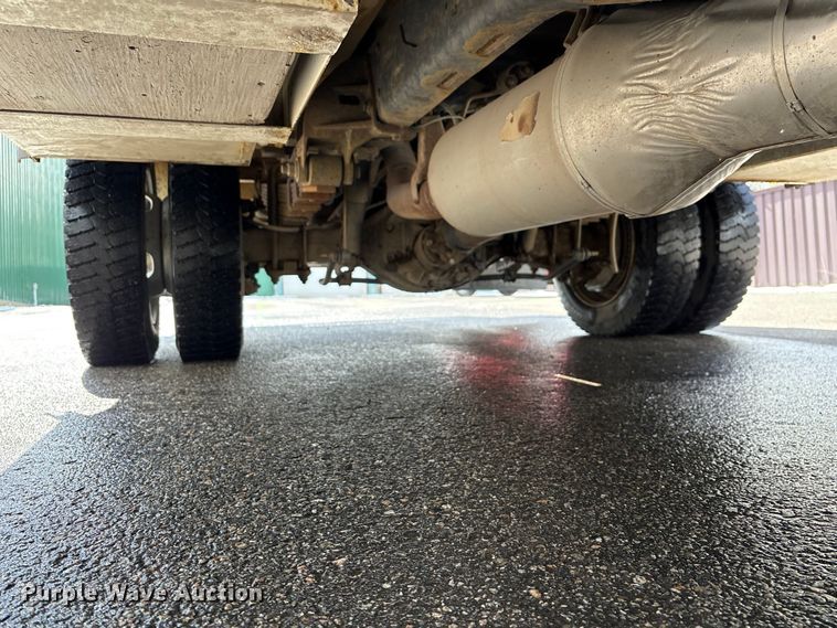 image for item EU8648 2012 Dodge 5500 bucket truck