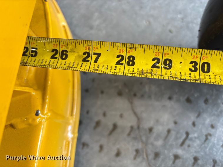 image for item EU8649 Walker MT25i ZTR lawn mower