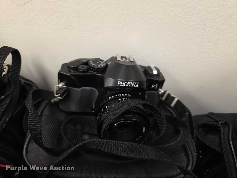 image for item EV2069 (10) cameras