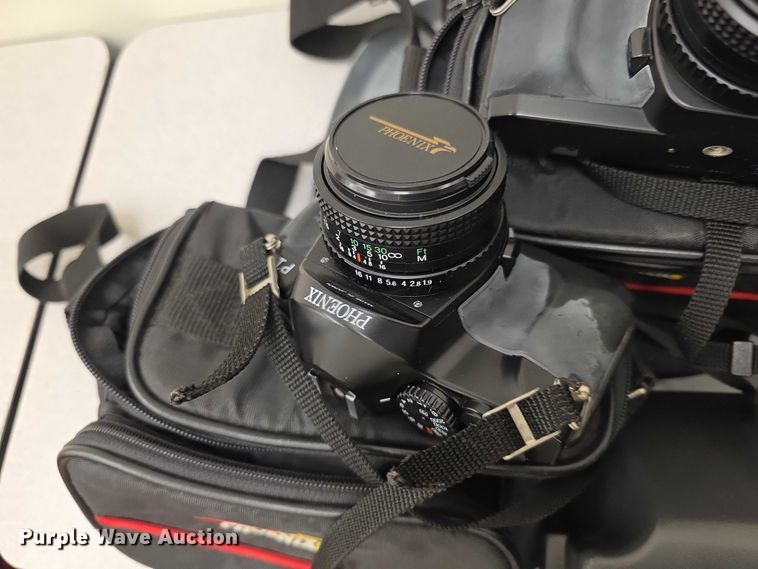 image for item EV2069 (10) cameras