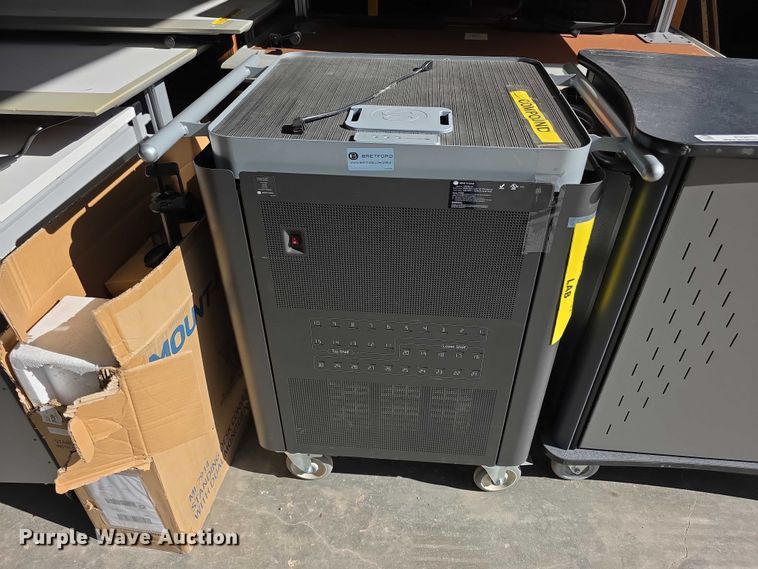 image for item EV2073 Charging stations