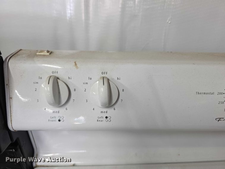 image for item EV2079 (3) stoves