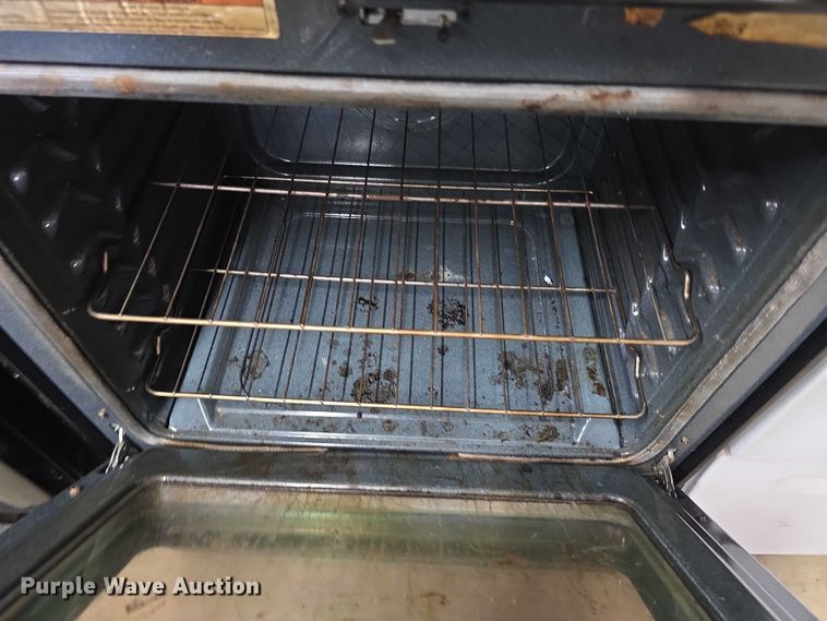 image for item EV2079 (3) stoves