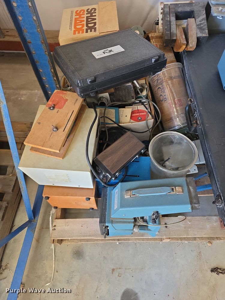 image for item EV2080 Tools