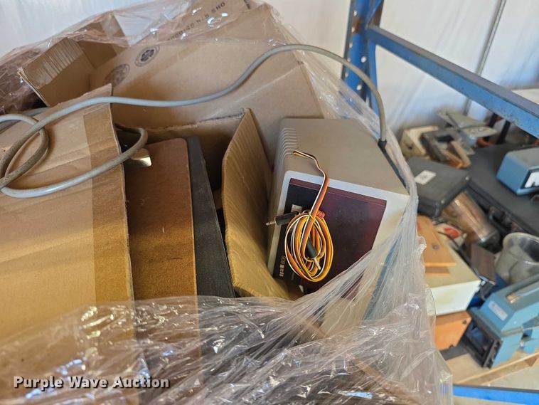 image for item EV2080 Tools