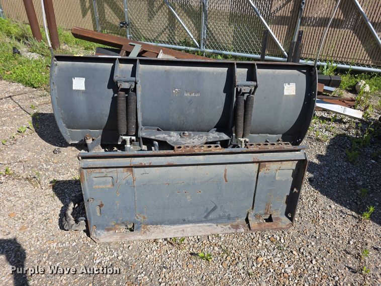 image for item EV2082 Bobcat 72