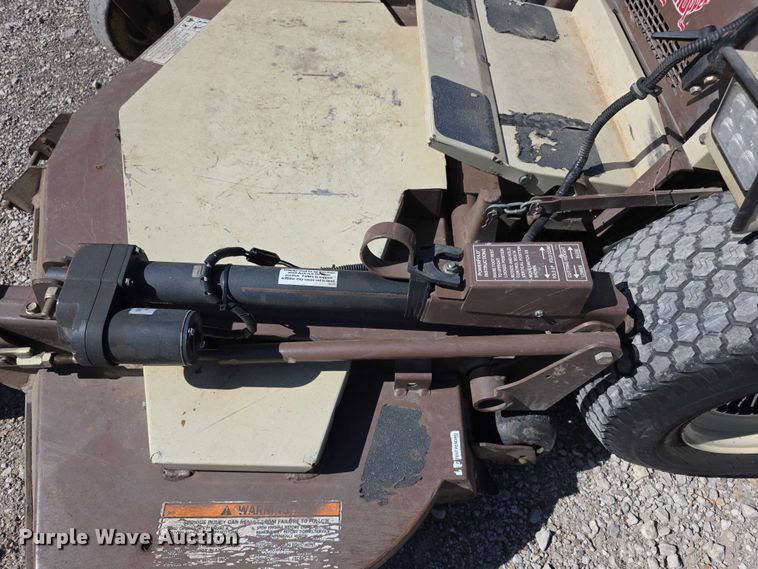 image for item EV2084 Grasshopper 722D ZTR lawn mower