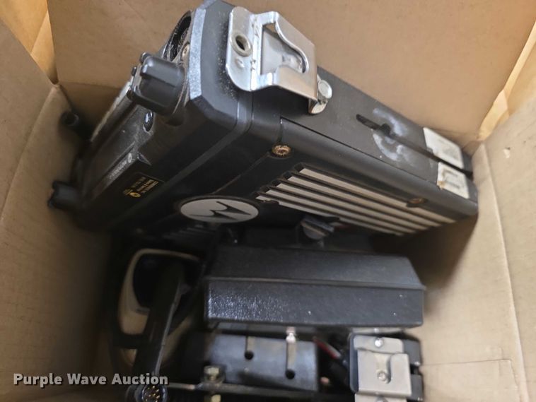 image for item EV2091 Motorola radios