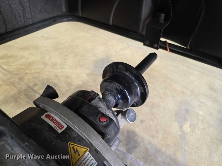 image for item EV2094 Coats 1250 tire machine
