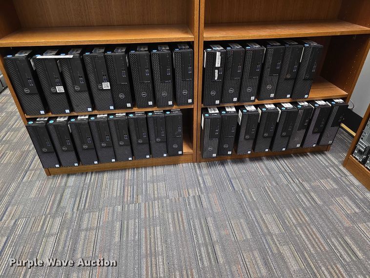 image for item EV2143 Approximately 30 Dell desktop servers