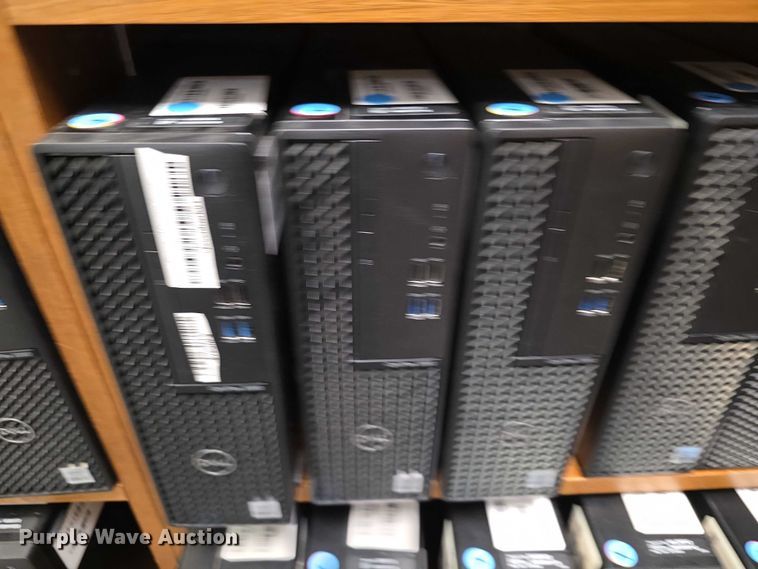 image for item EV2143 Approximately 30 Dell desktop servers