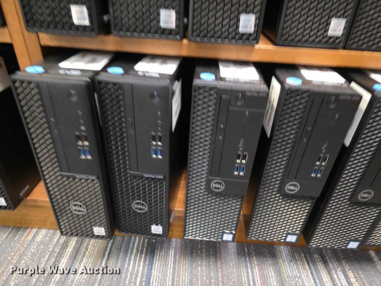 image for item EV2143 Approximately 30 Dell desktop servers