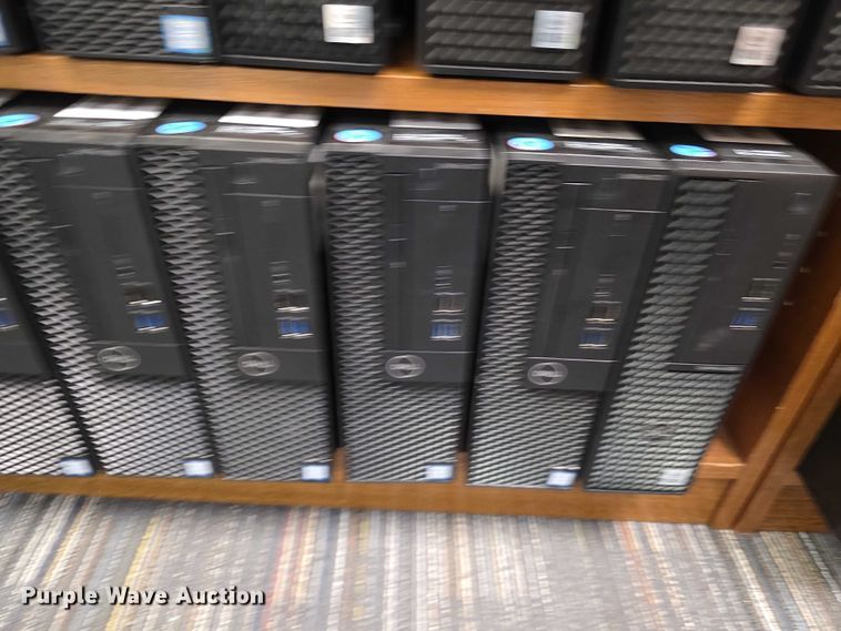 image for item EV2143 Approximately 30 Dell desktop servers