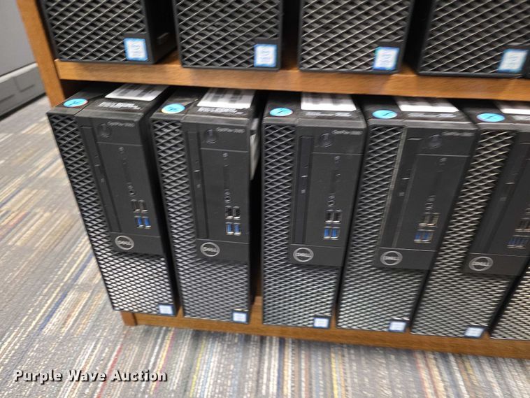 image for item EV2143 Approximately 30 Dell desktop servers