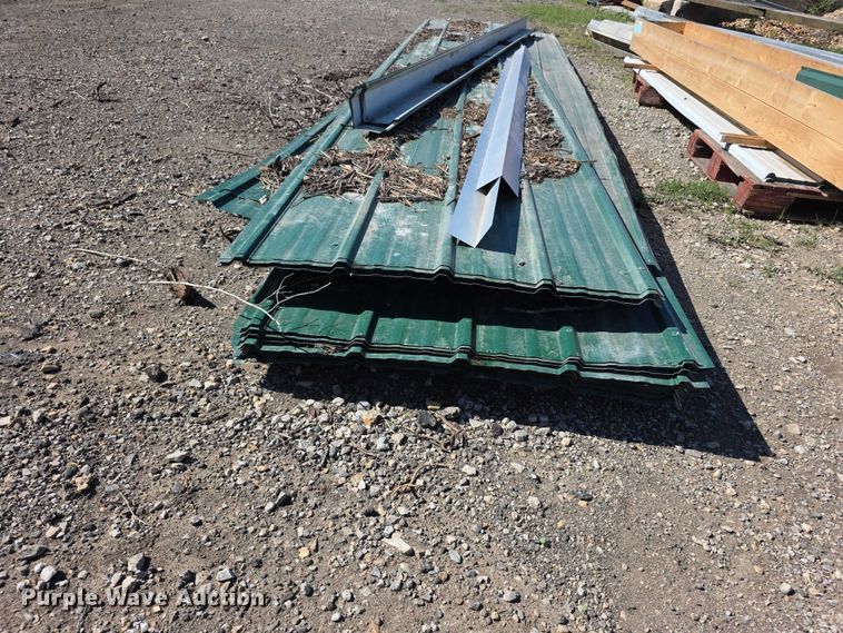 image for item EV2144 Metal siding/roofing