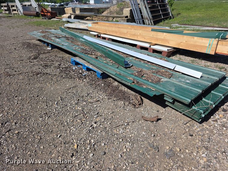 image for item EV2144 Metal siding/roofing