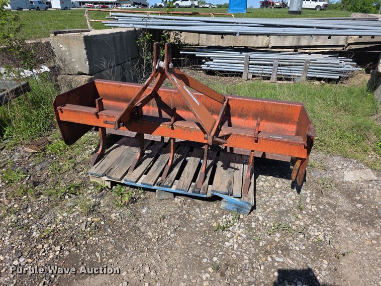 image for item EV2147 Three point box blade