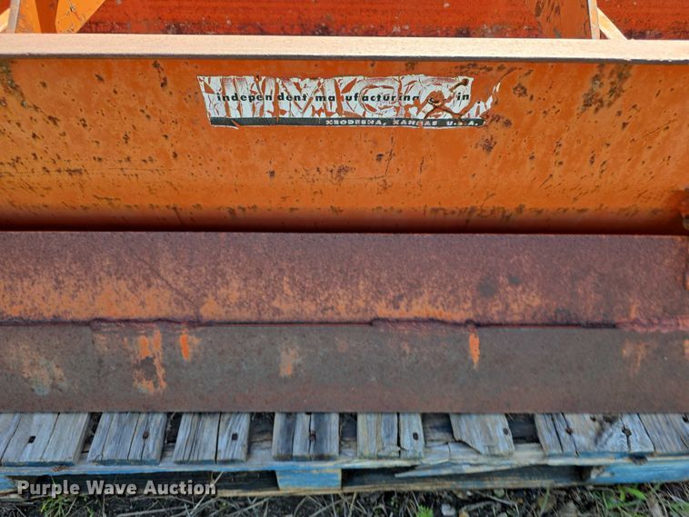 image for item EV2147 Three point box blade