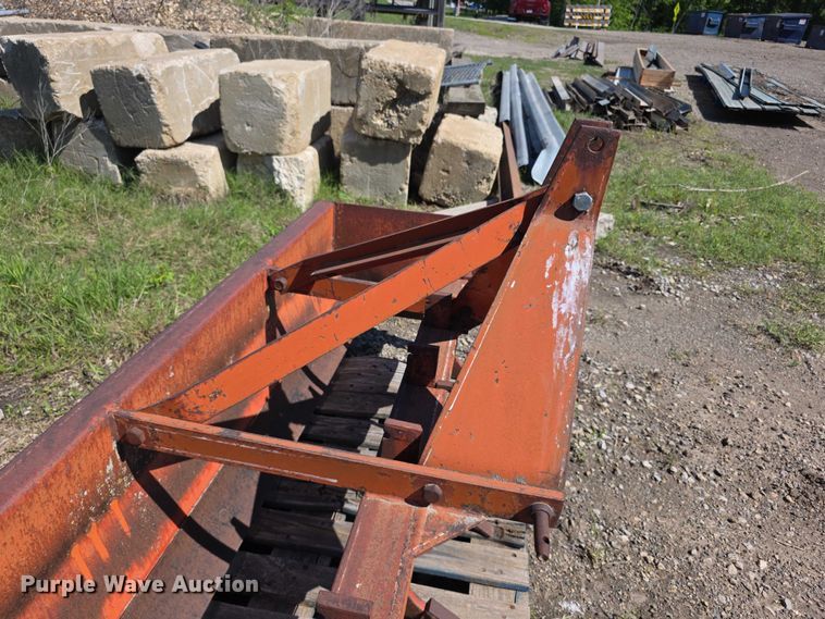 image for item EV2147 Three point box blade