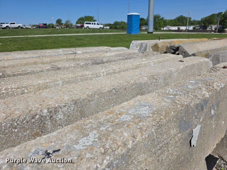 image for item EV2150 (57) concrete parking blocks