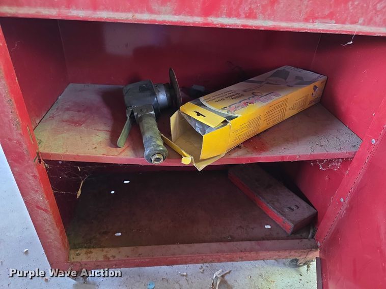image for item EV2152 Tools