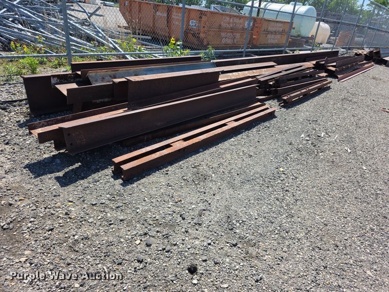 image for item EV2154 Approximately 30 steel beams
