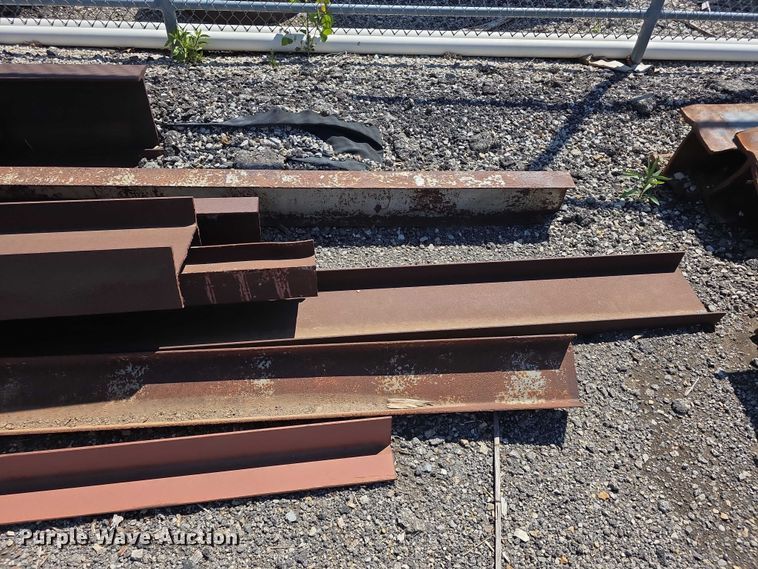 image for item EV2154 Approximately 30 steel beams