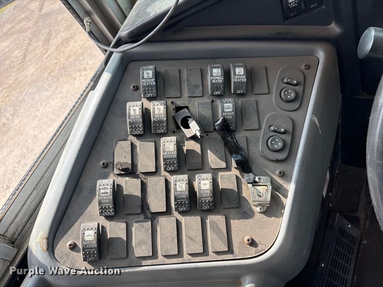 image for item EV2949 2010 IC Corporation PB10500 school bus
