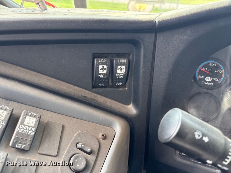 image for item EV2949 2010 IC Corporation PB10500 school bus