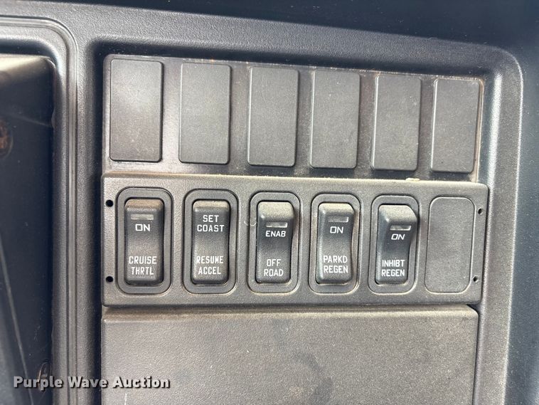 image for item EV2949 2010 IC Corporation PB10500 school bus