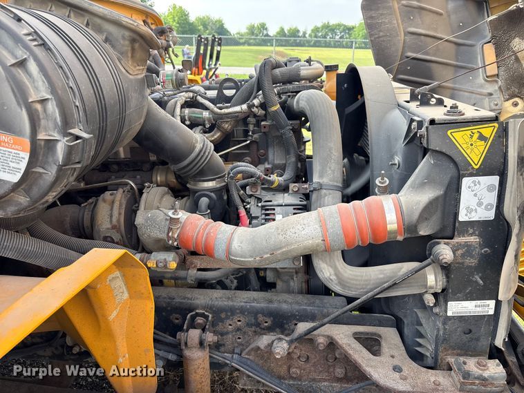 image for item EV2949 2010 IC Corporation PB10500 school bus