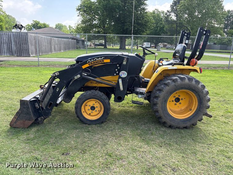 image for item EV2951 Cub Cadet EX2900 MFWD tractor