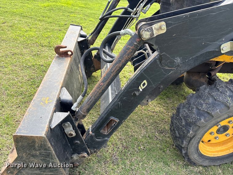 image for item EV2951 Cub Cadet EX2900 MFWD tractor