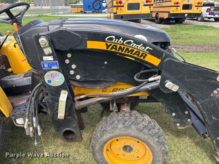 image for item EV2951 Cub Cadet EX2900 MFWD tractor