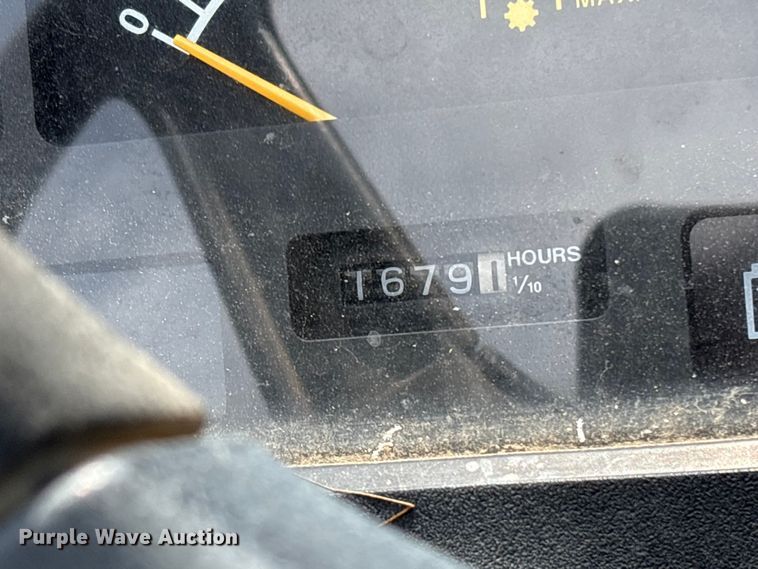 image for item EV2951 Cub Cadet EX2900 MFWD tractor