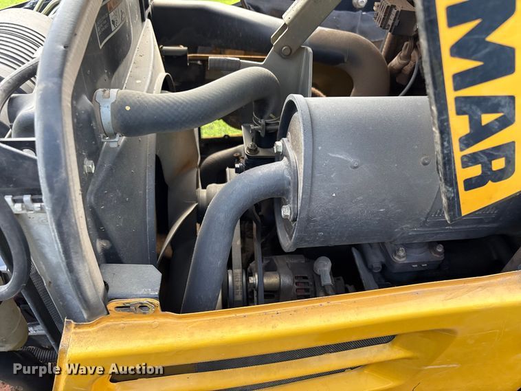image for item EV2951 Cub Cadet EX2900 MFWD tractor