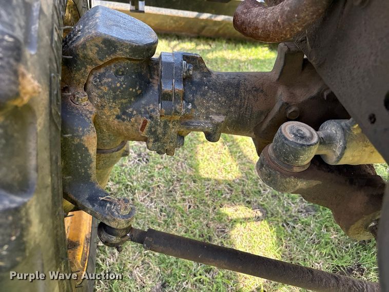image for item EV2951 Cub Cadet EX2900 MFWD tractor