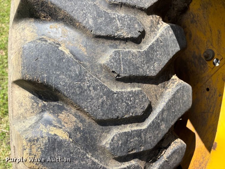 image for item EV2951 Cub Cadet EX2900 MFWD tractor