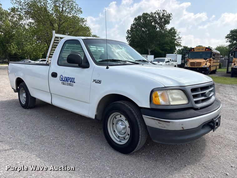 image for item EV2952 2000 Ford F150 pickup truck